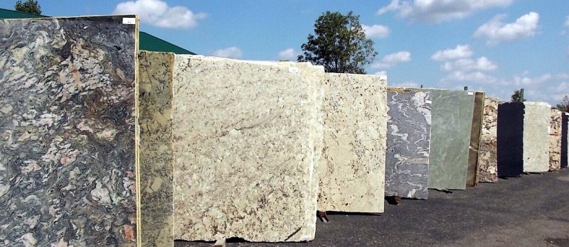 Đá tự nhiên là gì?