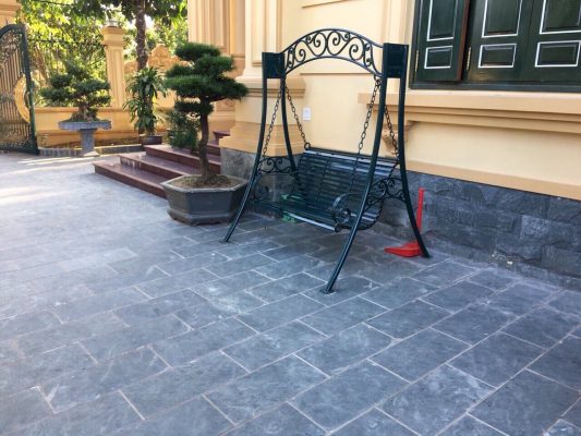 Đá lát sân Bazan